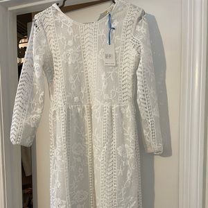 Boutique lace dress- white